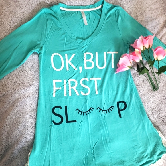 Love Peace Lounge Small Green Sleep Shirt - Picture 1 of 4
